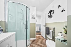 Charming 2BR Oban Home - Quiet area with free parking