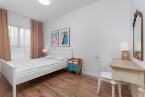 Białej Koniczyny 5 by Homeprime