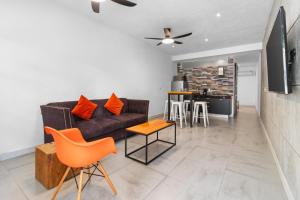 Stylish Apartment Near "Los Muertos" Beach