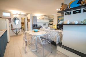 Villa Liliana - Ancora - Esclusivo con Accesso Diretto alla Spiaggia