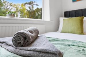 Modern Home close to Events with Parking