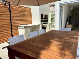 Beachfront Bliss in the Heart of Jeffreys Bay