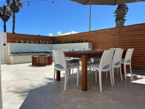 Beachfront Bliss in the Heart of Jeffreys Bay