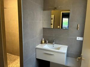 La Suite - Spa & Sauna avec parking