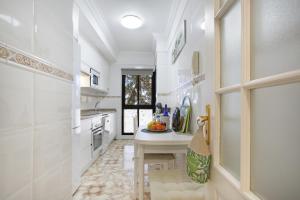 Apartment By The Sea