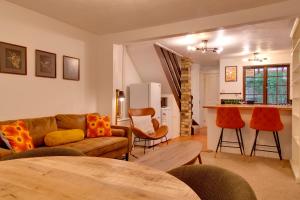 Stylish Victorian Terrace in Central Cambridge Pass the Keys