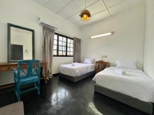 Cozy Twin Bedroom Homestay in Shared Bungalow SS2 PJ