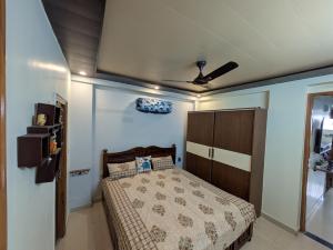 GURUGRAM CENTRAL NEAR To AIRPORT
