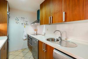 Golf Relax In Betanzos Apartment