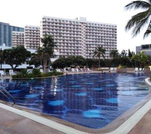 Rimhad Jomtien Beach Condominimum S1 Studio Beachfront