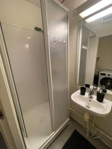 Cozy apartment near downtown Tromsø with parking