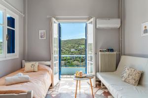 Steniesnook family home