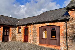 Finest Retreats - Warren Cottage, Stowford