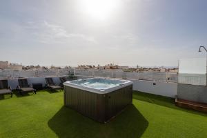 Terraza Mar y Montaña