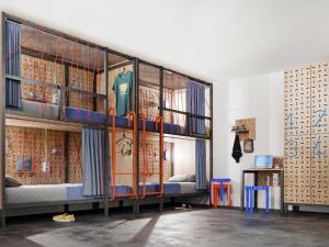 HI Poitiers - La Caserne