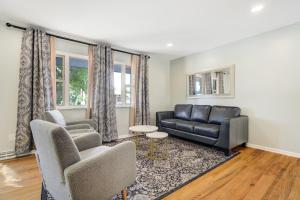 4118 Palmer Park