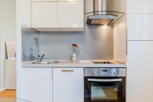 Jarun Lake Cozy Apartment with Balcony