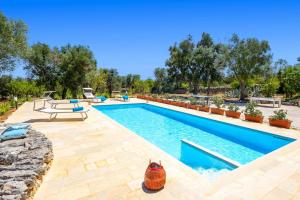 Villa Tarsilla by Villa Plus