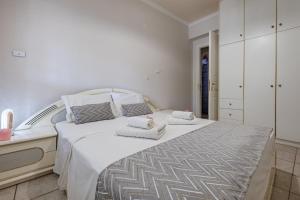 Elenis Apartment Ground Floor