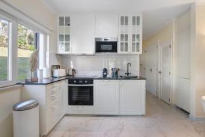 Celestial Blue Vale Do Lobo