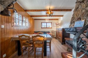 Chalet -Les Aiguilles- rdc