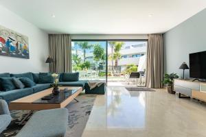 La Valvega de La Cala lift indoor