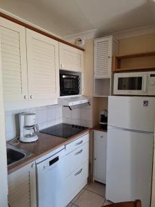 T2 RDC Jardin - 50 m Océan - Piscine - Parking Privé - Résidence Bleu Marine LACANAU OCÉAN