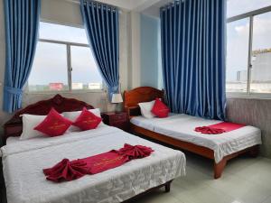 KHÁCH SẠN THU NGUYỄN - Ngay BẾN NINH KIỀU, CHỢ ĐÊM