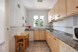 Aptº Atalaya, junto a la Playa