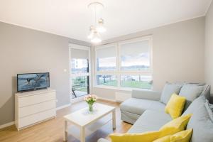 Przestronny Apartament z Tarasem i Parkingiem w Gdyni by Noclegi Renters