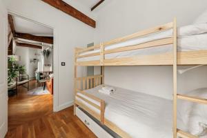 Duplex lumineux et chic près des Champs-Élysées