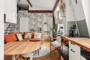 Appartement calme et atypique Champs-Élysées, Parc Monceau