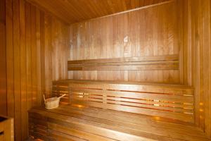 Grand Dubai Marina 4BR Triplex with Pool Gym Sauna