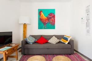 Light-Filled Apartment in the Heart of Seville