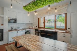 Casa Rural Torrecaballeros-Segovia