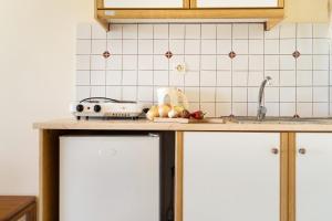 Sandy Maria studio 302