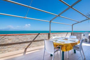 La terrazza sul Mare