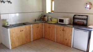 Ancienne forge restaurée et piscine