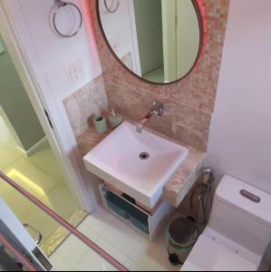 Apto aconchegante, quadra do Mar em Jardim Camburi