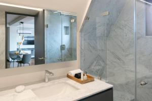 Amberes 64, an Ascend Collection Hotel