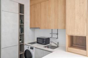 Blueground Sungin city view nr Gyeongbokgung SEL-63