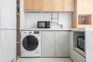 Blueground Sungin city view nr Gyeongbokgung SEL-63