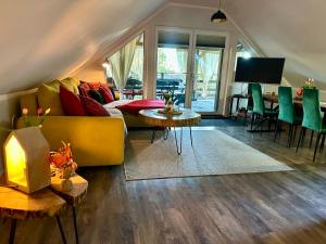 Leśniczówka na Kaszubach - Apartament do 12 osób, balia na wyłączność