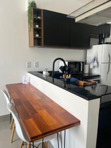 Studio para 4 Pessoas com Cômodos Separados