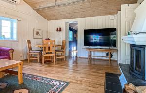 Nice Home In Årjäng With House A Panoramic View