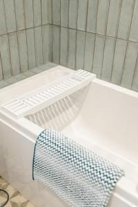 3-BR Home with Garden near Cardiff City Centre