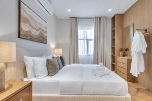 The Khorfakkan Suite by Riviera