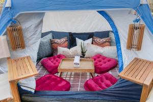 Game Room Paradise, Firepit & Outdoor Movies