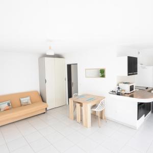 Olivéa - Écrin fleuri, terrasse & plage à 5 min