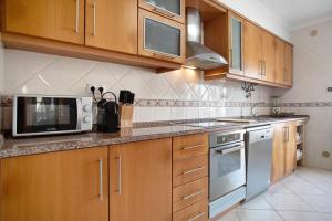 A O - Ferrel House Casual